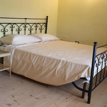 Sa Domu Beccia Bed & Breakfast *